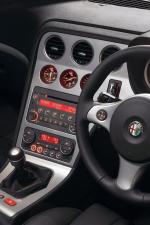 Alfa Romeo 159 Sportwagon 2.2 JTS 2006 года (UK)